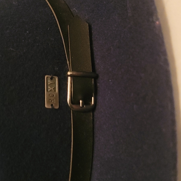 Roxy navy blue hat 100% wool NWOT - Picture 2 of 5